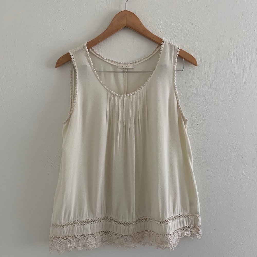 SALE 3$20☀️ ENTRO Tank Top